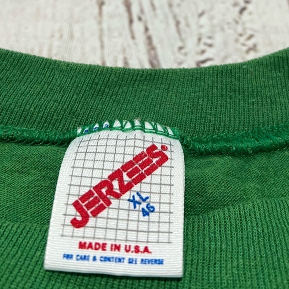 Vintage 1980s Irish Moms Are The Best 80s Crewneck Ireland Tee Tshirt - Picture 4 of 4